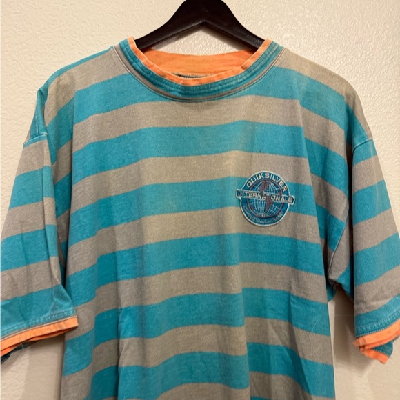 80s Quiksilver Vintage Striped Men’s Blue/Grey Patched Surf Shirt L 24x26 - Picture 2 of 7